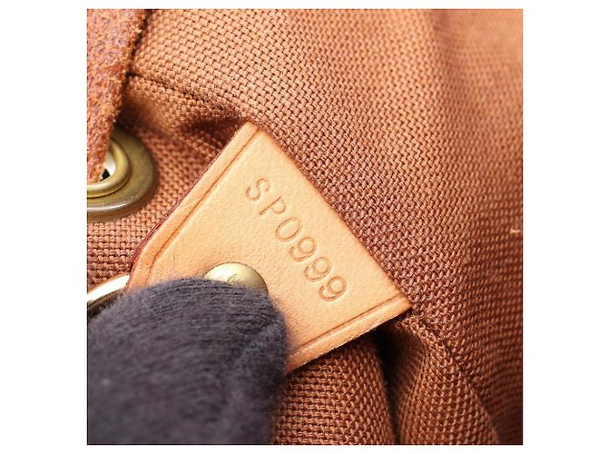 Mochila/Bolso Louis Vuitton Montsouris GM Monogram Castaño - vista 5