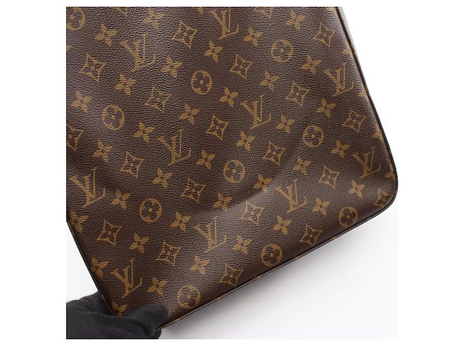 Borsa a Spalla Louis Vuitton Looping GM Monogram Marrone - vista 13