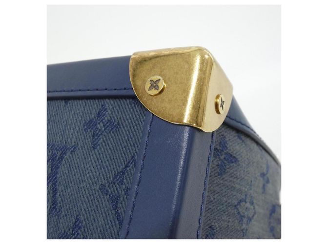 Borsa a tracolla Louis Vuitton Monogram Denim Soft Trunk Blu navy - vista 2