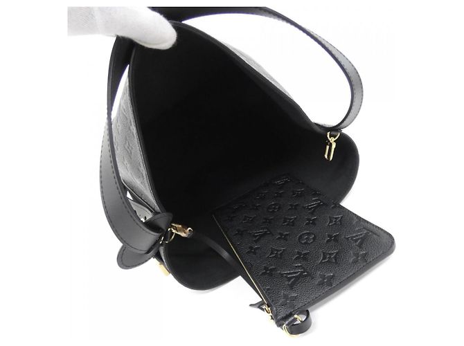 Borsa a spalla Louis Vuitton Monogram Empreinte All In GM Nero - vista 8