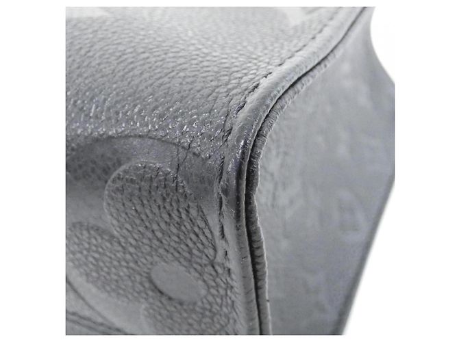 Borsa Louis Vuitton Monogram Empreinte OnTheGo PM Nero - vista 2