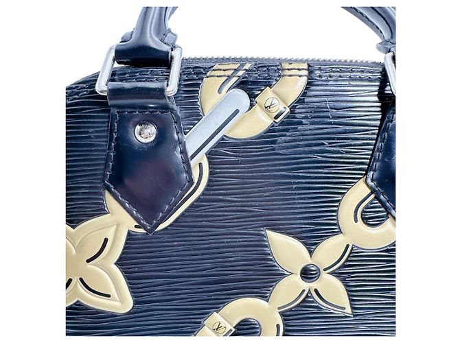 Borsa a Spalla Louis Vuitton Alma BB Nero - vista 10