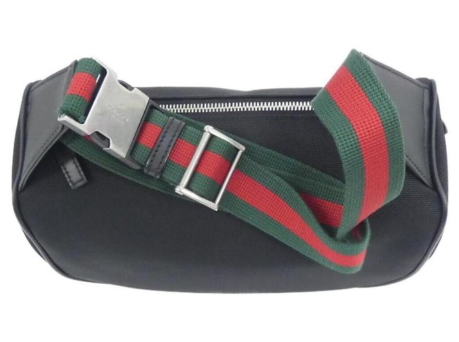 Gucci 630920 KWTLN Body Bag Nero - vista 2
