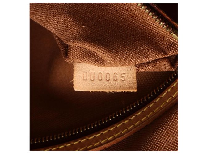 Borsa a tracolla Louis Vuitton Batignolles Horizontal Marrone Monogramma - vista 5