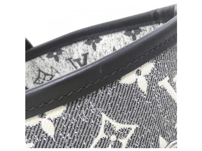 Borsa Louis Vuitton Monogram Jacquard Denim Neverfull MM Grigio - vista 4