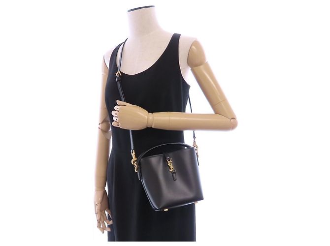 Yves Saint Laurent LE 37 Mini Shoulder Bag Nero - vista 15