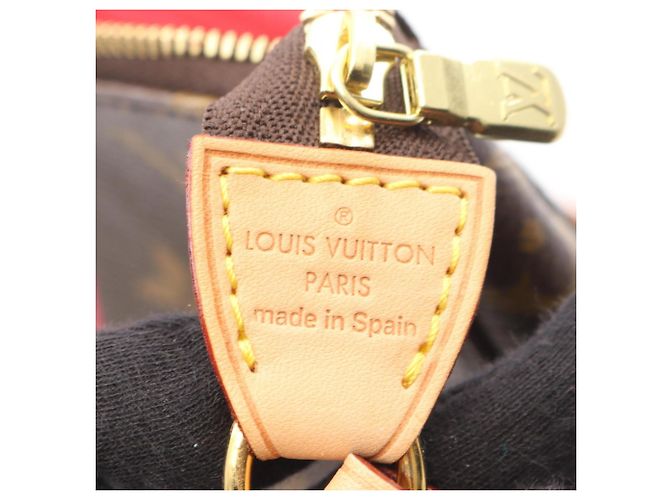 Borsa Louis Vuitton Pochette Accessoires Marrone Rosa Monogramma - vista 4