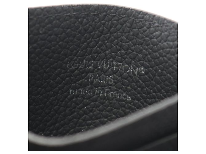 Tarjetero Double Damouflage Louis Vuitton Negro - vista 4