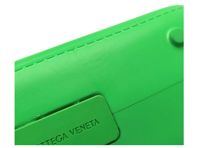 Borsa Arco di Bottega Veneta in gomma verde - vista 16