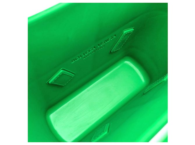 Borsa Arco di Bottega Veneta in gomma verde - vista 7