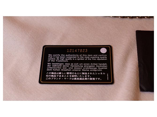 Mademoiselle Chanel 2.55 Réédition gestepptes Lackleder mittel Klappentasche irisierendes Rot - Ansicht 12
