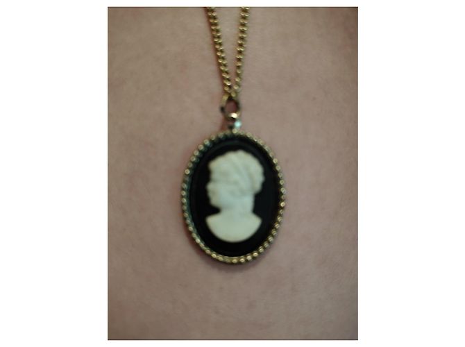 Autre Marque Collana con pendente Cameo Nero Bianco D'oro - vista 2