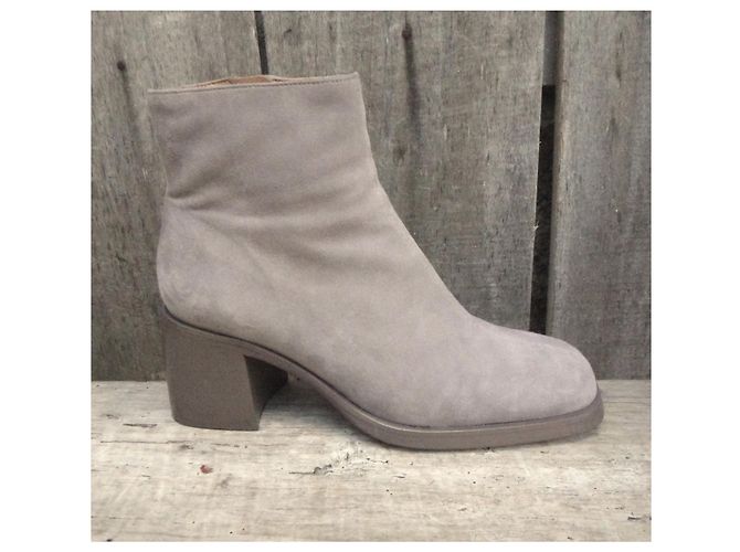 Botines Free Lance de ante Gris - vista 2
