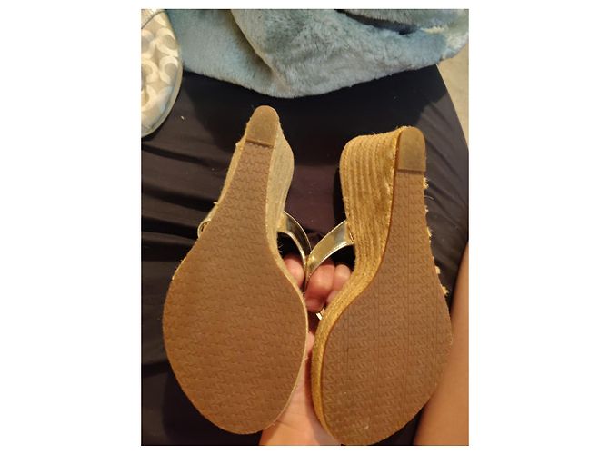 Sandali espadrilles con zeppa Michael Kors Gold MK Logo D'oro - vista 4