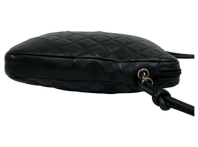 Mini borsa a tracolla in pelle nera Chanel Cambon Line Nero Bianco - vista 6