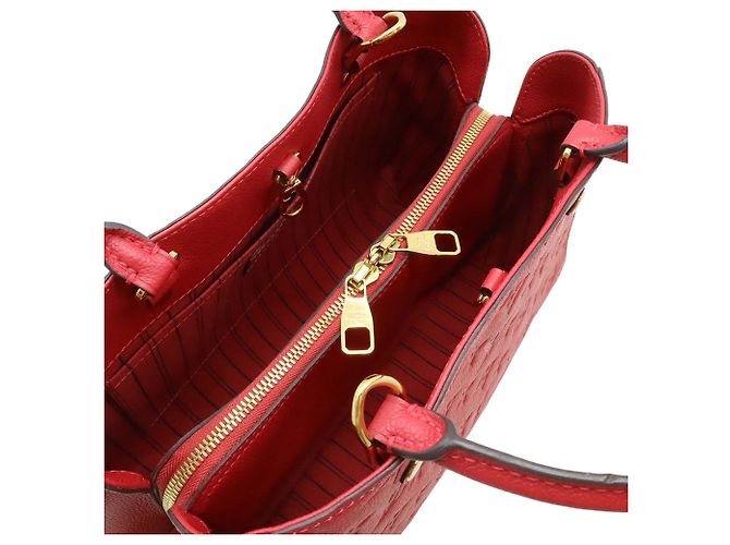 Louis Vuitton Red Monogram Empreinte Montaigne MM Rosso - vista 3