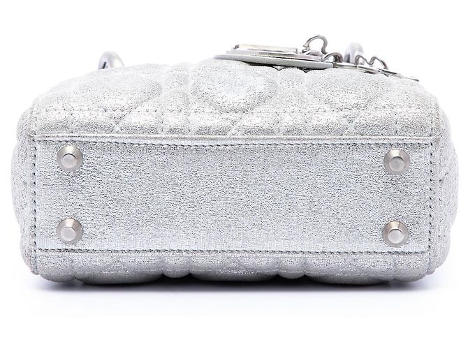 Dior Lady Dior in pelle di vitello metallizzata micro argento - vista 3