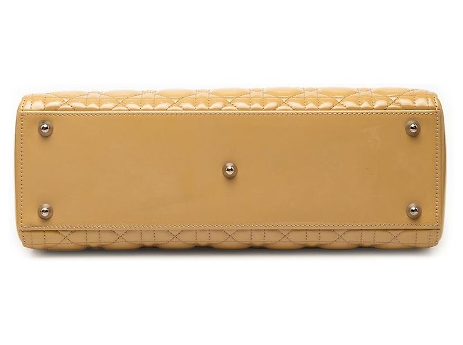 Dior Beige Large Patent Cannage Lady Dior - vista 3