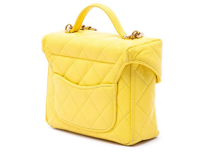 Chanel Vanity Case Handy Box en Caviar Matelassé Jaune avec Chaîne - vue 2