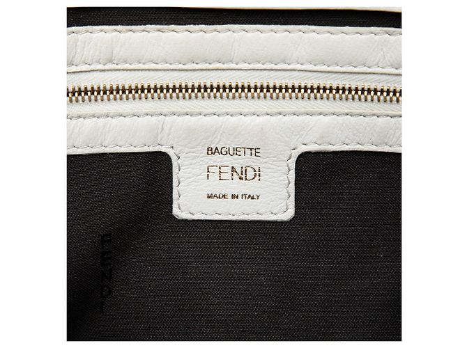 Borsa Baguette in Pelle con Logo Zucca in Rilievo Bianca Fendi Bianco - vista 5
