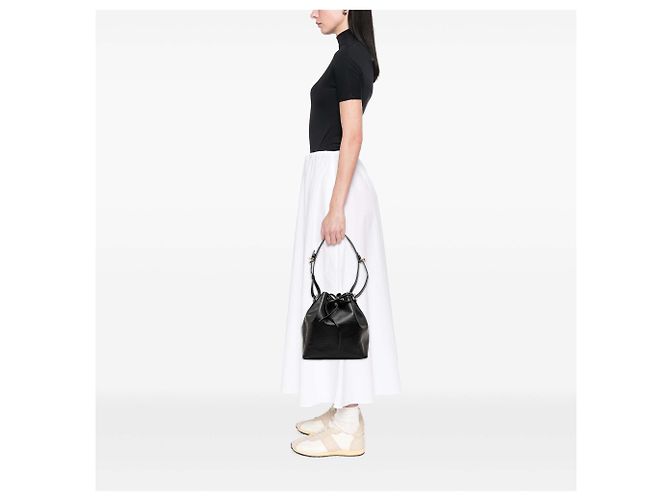 Louis Vuitton Petit Noe in pelle Epi nera Nero - vista 7