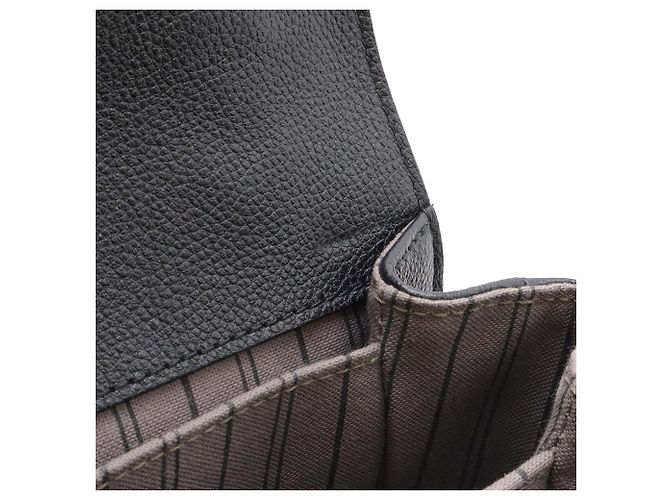 Louis Vuitton Pochette Metis in pelle Monogram Empreinte nera Nero - vista 7