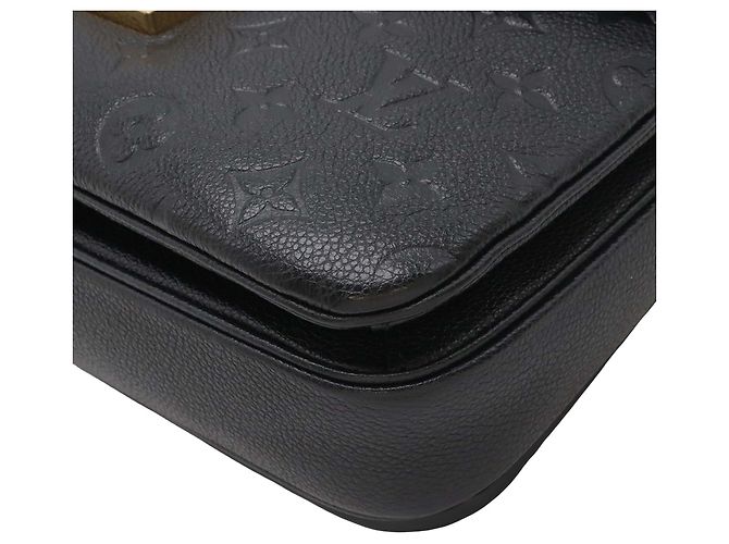 Louis Vuitton Pochette Metis in pelle Monogram Empreinte nera Nero - vista 9