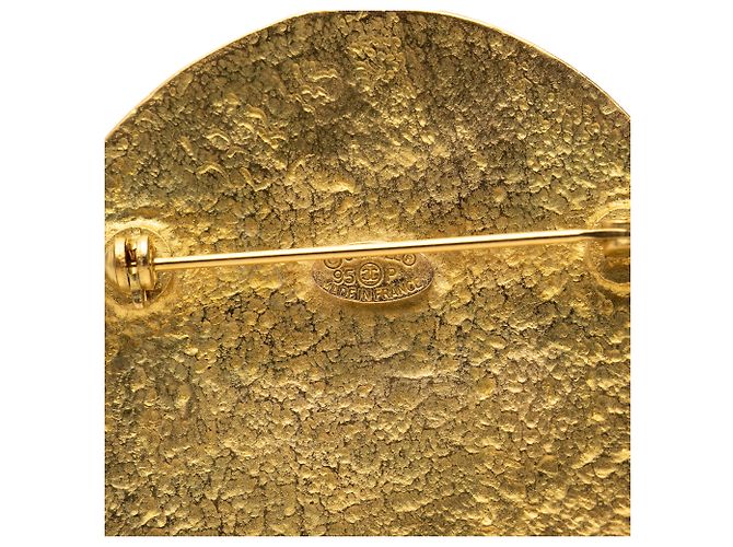 Spilla rotonda Chanel Gold CC placcata oro D'oro - vista 3