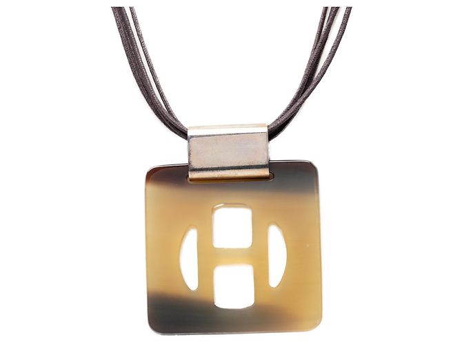 Collana con pendente quadrato in corno di bufalo marrone Hermès - vista 2