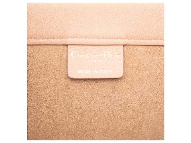 Book Tote Dior em couro de bezerro com relevo marrom Large Caramelo - vista 5