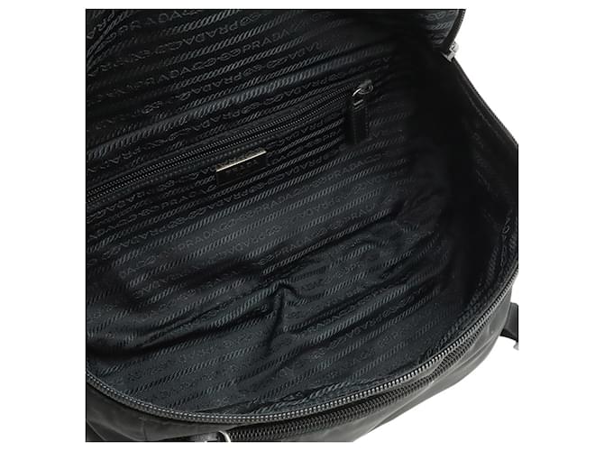 Borsa a tracolla Prada Nylon Leather Triangle Nero - vista 9