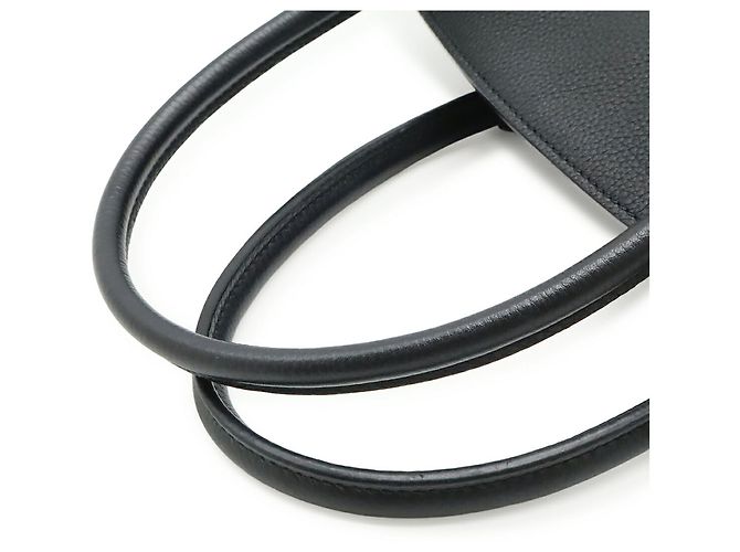 Borsa a mano e borsa a tracolla Louis Vuitton Mila PM Nero - vista 5