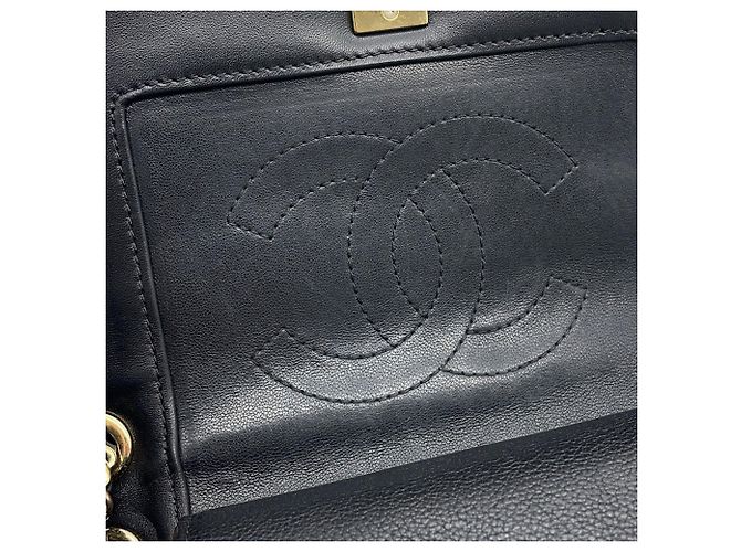 Borsa a tracolla Chanel Mademoiselle V-Stitch Black Nero - vista 11