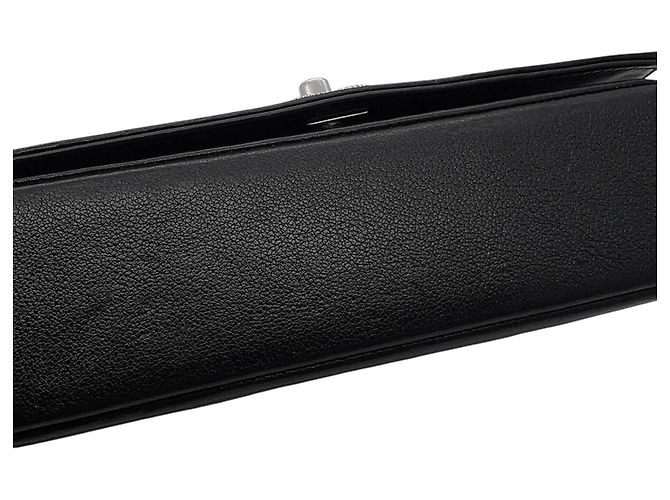Borsa a tracolla Chanel Mademoiselle V-Stitch Black Nero - vista 9