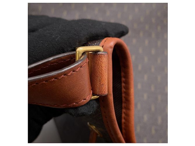 Borsa a tracolla Yves Saint Laurent Paris Marrone - vista 13