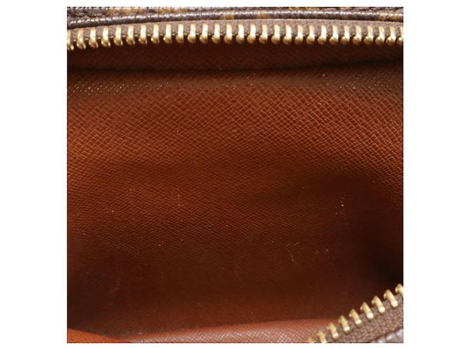 Borsa a tracolla Louis Vuitton Monogram Amazon Pochette Marrone - vista 10