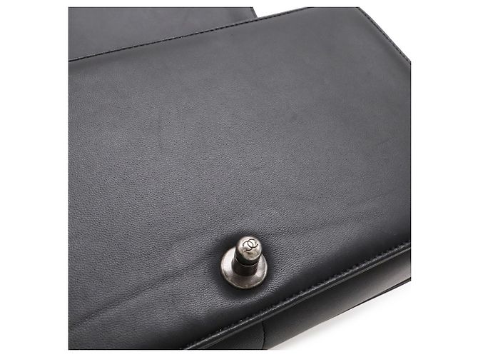 Borsa a Spalla Chanel Boy Chanel Matelassé Nero - vista 8