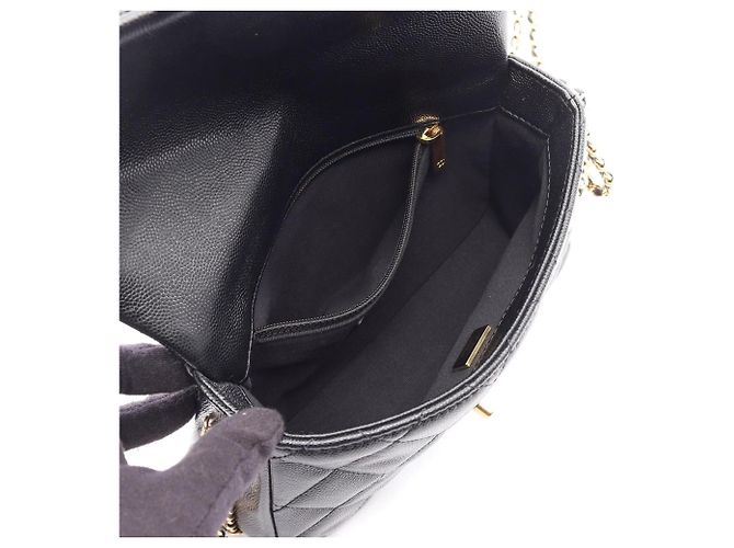 Borsa a tracolla Chanel Matelassé in pelle di vitello martellata nera Nero - vista 3