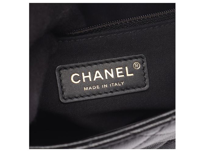 Borsa a tracolla Chanel Matelassé in pelle di vitello martellata nera Nero - vista 4