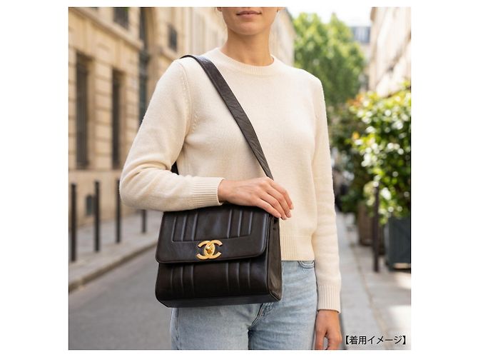 Borsa a tracolla Chanel Mademoiselle in pelle nera Nero - Ansicht 2