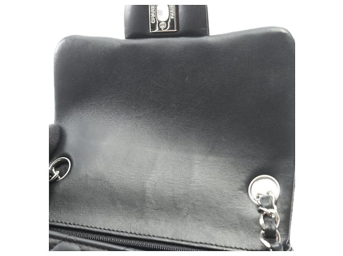 Borsa a Spalla Chanel Mini Matelassé Nero - vista 8