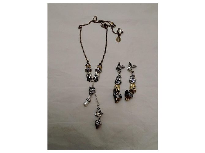Set coordinato collana e orecchini con motivo mano e teschio Alexander McQueen Porpora Silver hardware Gold hardware - vista 2
