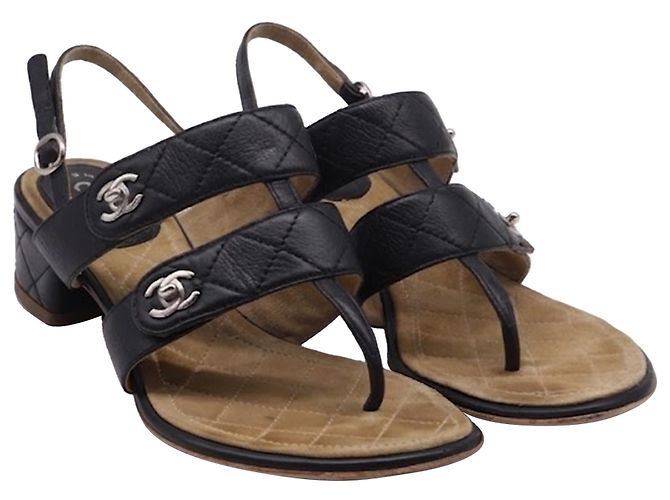 Timeless Sandali slingback Chanel con logo Interlocking CC in pelle di agnello nera Nero - vista 3