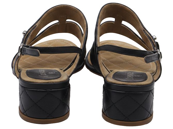 Timeless Sandali slingback Chanel con logo Interlocking CC in pelle di agnello nera Nero - vista 4