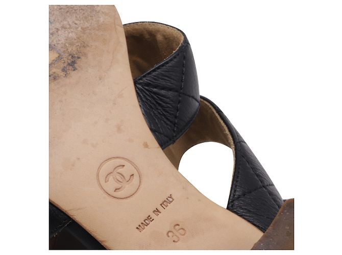 Timeless Sandali slingback Chanel con logo Interlocking CC in pelle di agnello nera Nero - vista 7