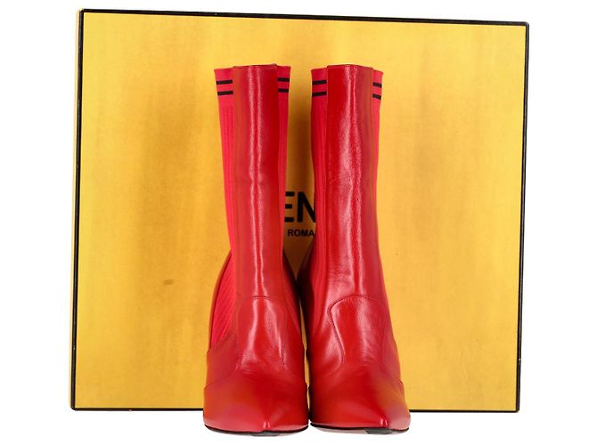 Fendi Rockoko Stretch-Knit Sock Boots aus rotem Leder - Ansicht 7