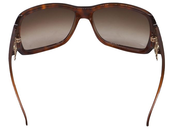 Timeless Chanel 6018 Tortoiseshell Sunglasses in Brown Acetate - view 4