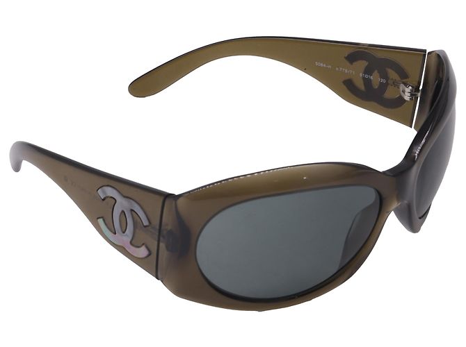 Timeless Gafas de sol Chanel Interlocking C 5084H en acetato oliva Castaño Roja - vista 2
