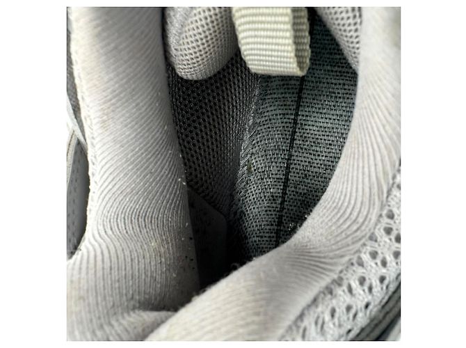 Balenciaga Track Sneaker mit recycelter Sohle aus grauem Polyurethan - Ansicht 14