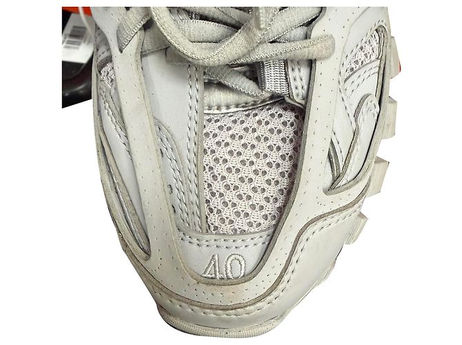 Balenciaga Track Sneaker mit recycelter Sohle aus grauem Polyurethan - Ansicht 6